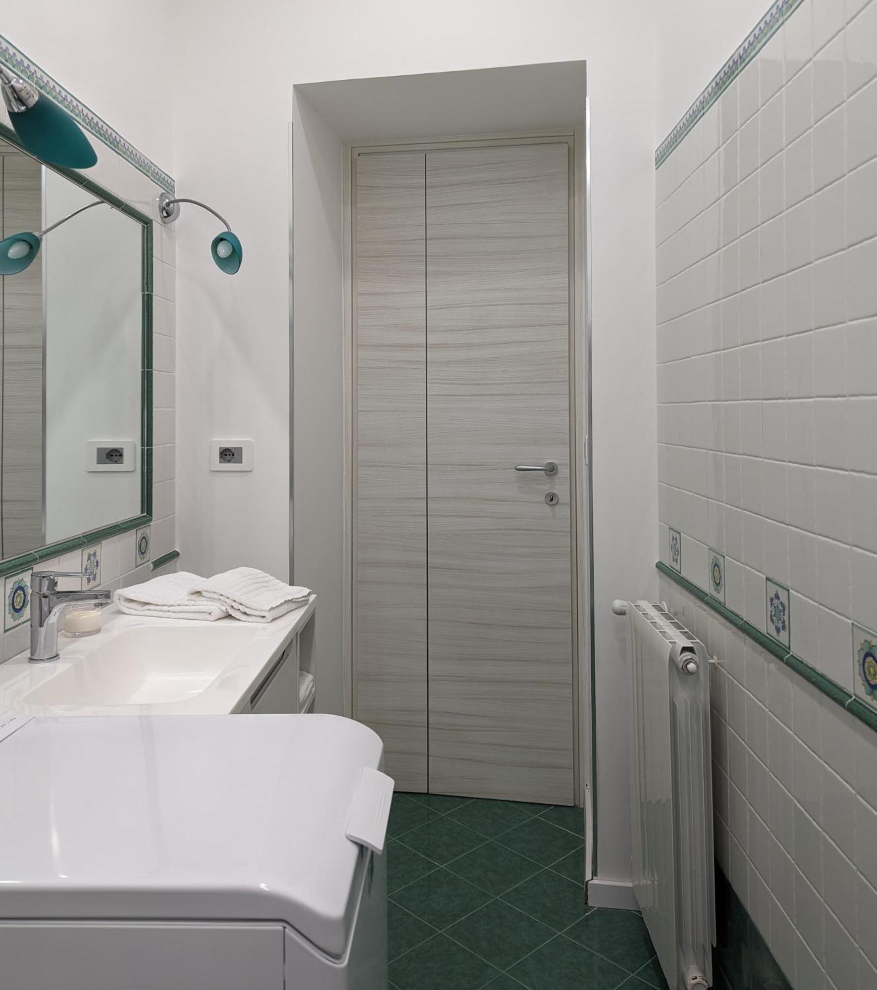 Antonino Apartment Taormina Bagian luar foto